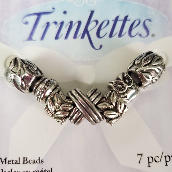 Trinkettes Silver Tone metal Beads . - Picture 3 of 4